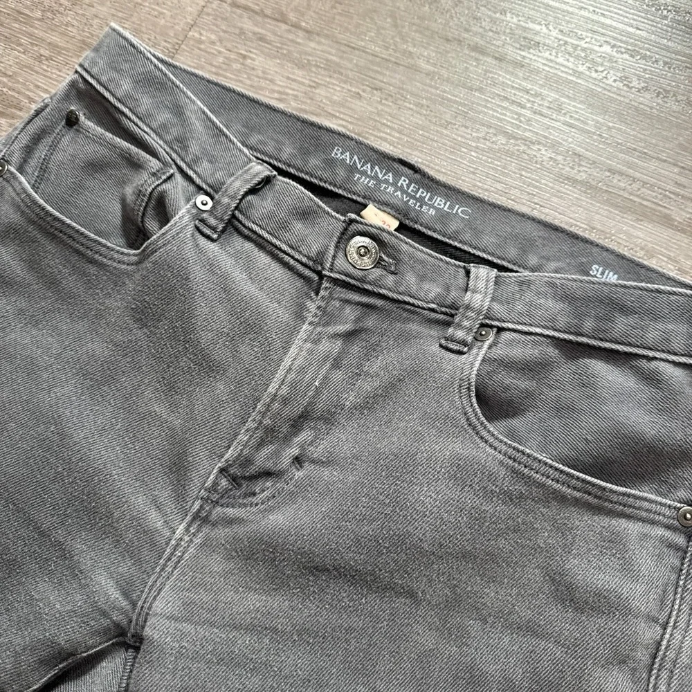 Banana Republic Jeans Mens 30 Gray Denim The Traveler Slim 30x31 Cotton Blend‎